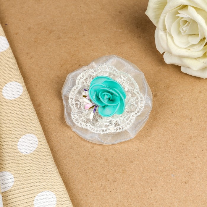 Бант для девочек с резинкой "Любимый цветок", с вышивкой, 9 см