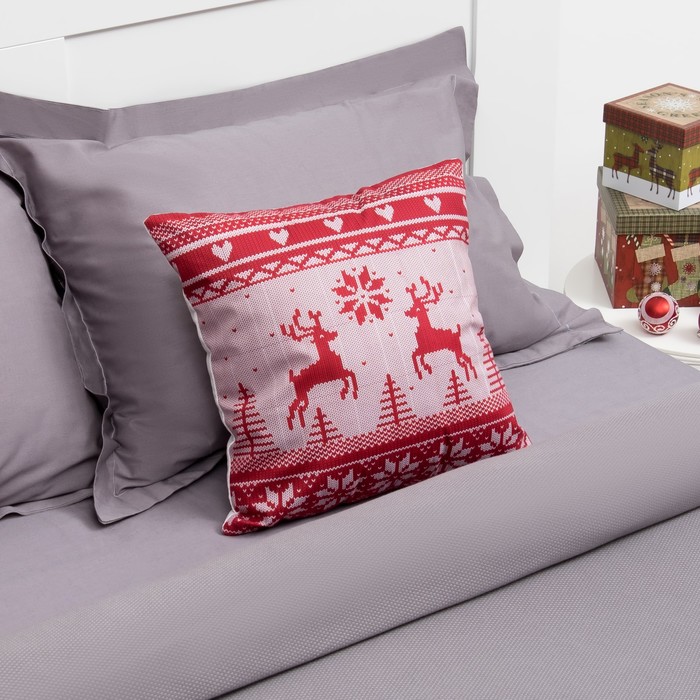 Наволочка декоративная Collorista "Орнамент" 40х40 см, велюр, 100% п/э