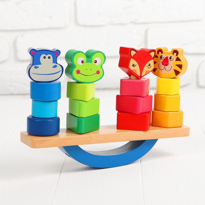 Пирамидка логическая - неваляшка "Звери"