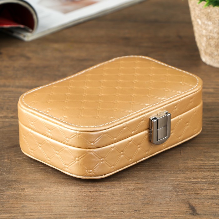 Шкатулка кожзам для украшений "Стёганная" золото 4,5х10х15 см