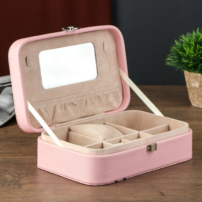 Шкатулка кожзам под часы 1 отделение и бижутерию "Мода. Девушка" 7х22,5х14,5 см