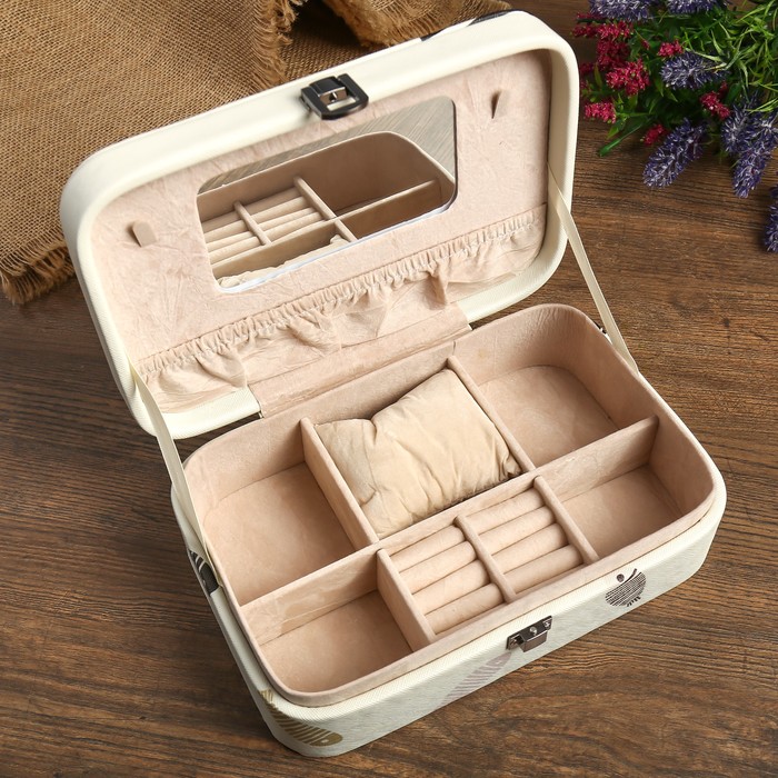 Шкатулка кожзам под часы 1 отделение и бижутерию "Кошечка-королева" 7х22,5х14,5 см