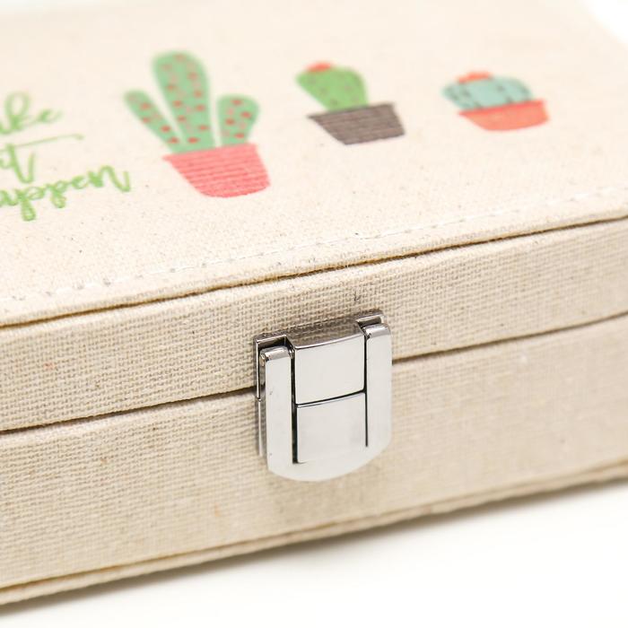 Шкатулка текстиль для украшений "Кактусы в горшочках" 5х15х10 см