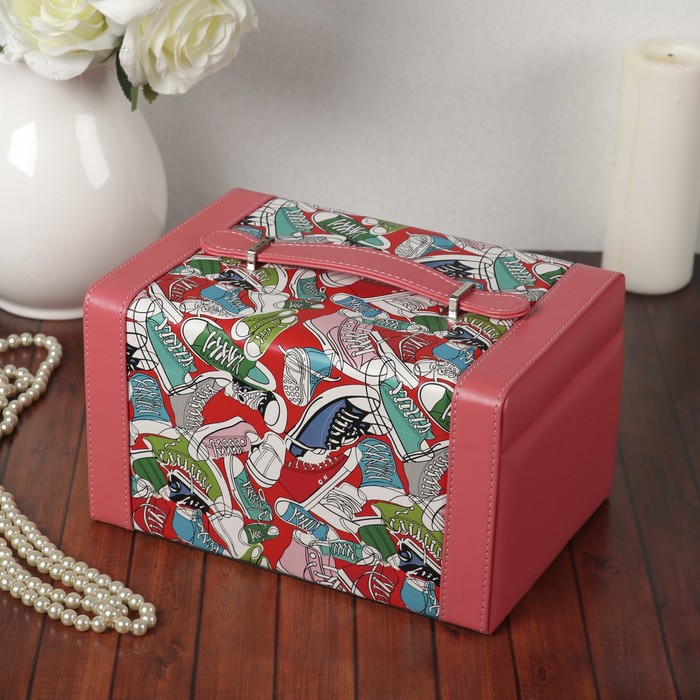 Шкатулка кожзам для украшений "Кеды" красная 13,5х23,5х16,5 см