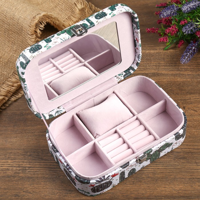 Шкатулка кожзам под часы 1 отделение и бижутерию "Кактусы" с блёстками 7х22х15 см