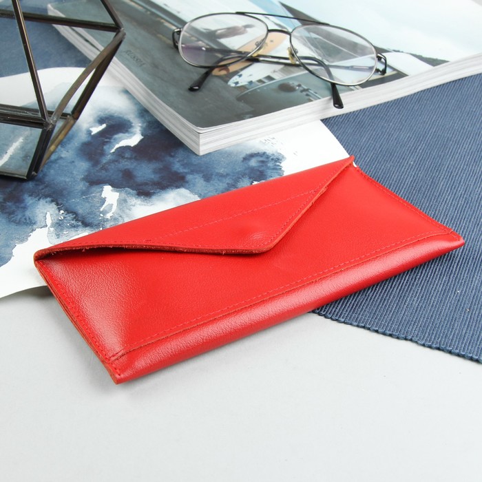 Кошелёк женский, отдел на клапане, цвет красный