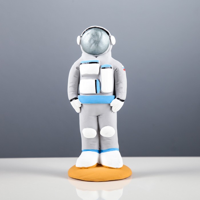 Статуэтка "Космонавт"