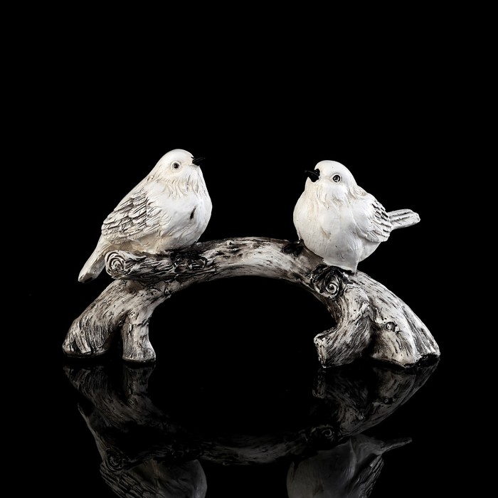Сувенир полистоун "Два белых воробышка на коряге" 10х18,5х7 см