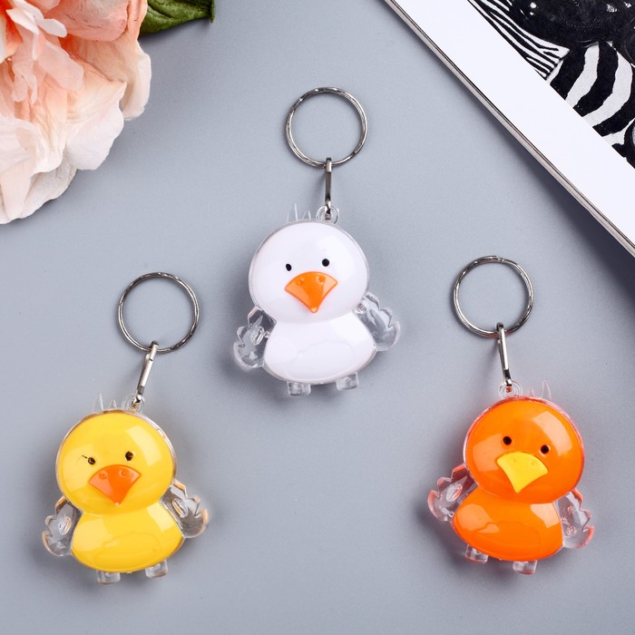 Фонарик свет на кольце "Утёнок" МИКС мигает 5,5х4,5х1,5 см