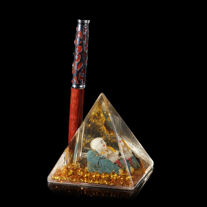 Сувенир настольный подставка для ручек "Хотей с жезлом" пирамида 7,8х7,8х7,8 см