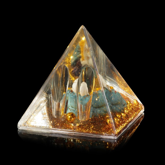 Сувенир настольный подставка для ручек "Хотей с жезлом" пирамида 7,8х7,8х7,8 см