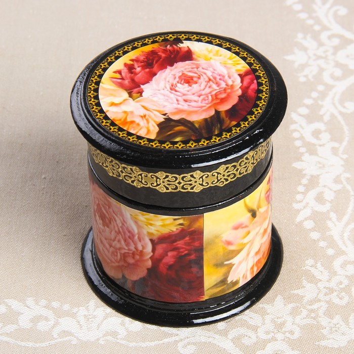 Шкатулка «Пионы», лаковая миниатюра, 10×11 см