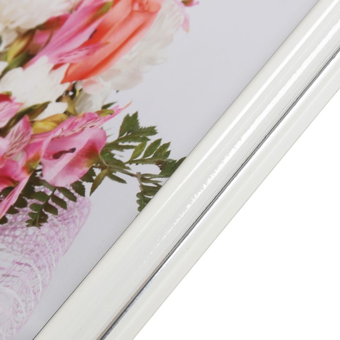 Картина "Букет с розами в сеточке" 26х21 см