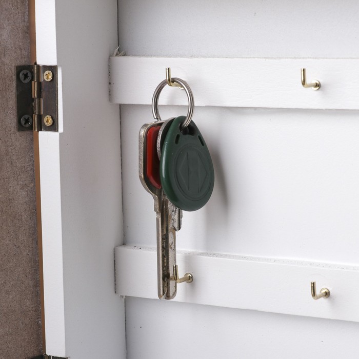 Ключница дерево 6 крючков "Анютины глазки на консоли" 22,5х21х6,5 см