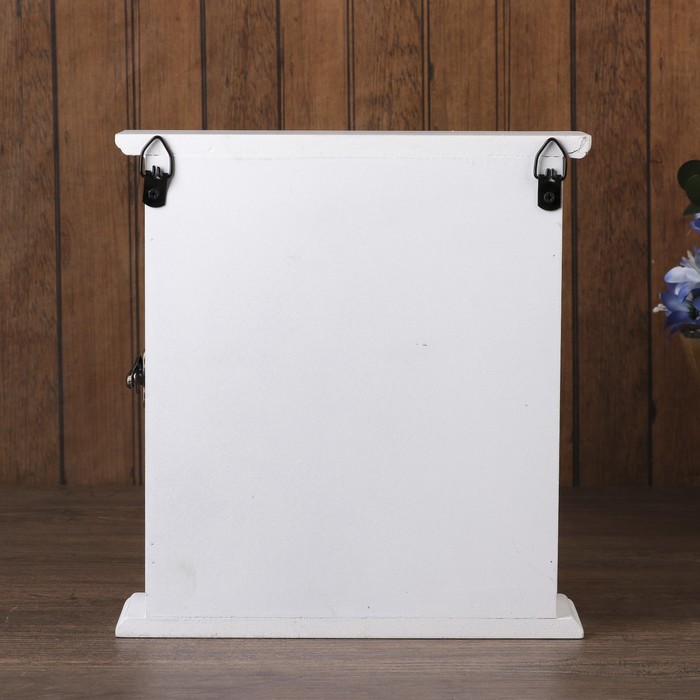 Ключница дерево 6 крючков "Анютины глазки на консоли" 22,5х21х6,5 см