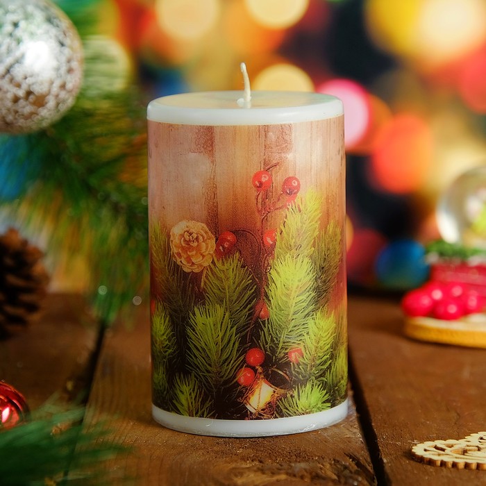Свеча новогодняя "Новогодняя ягода" 7х11см