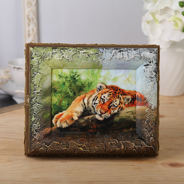 Ключница "Тигр отдыхает" 24х29 см