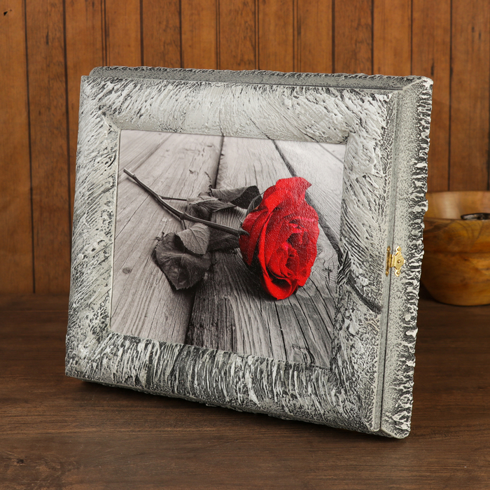 Ключница "Красная роза" 29х34 см