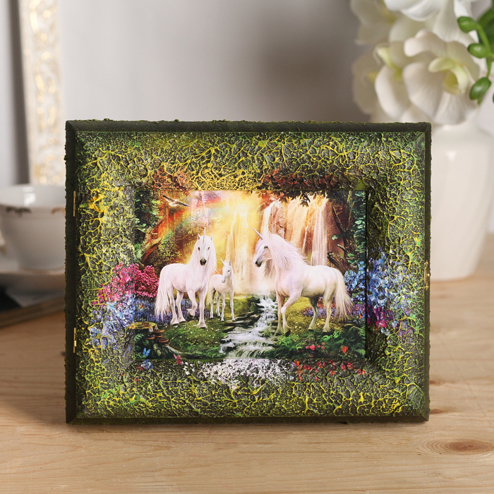 Ключница "Белые лошади" 24х29 см
