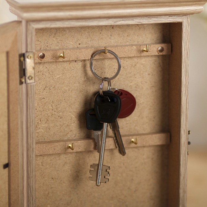 Ключница "Клубника" янтарь 28,5х20х6 см