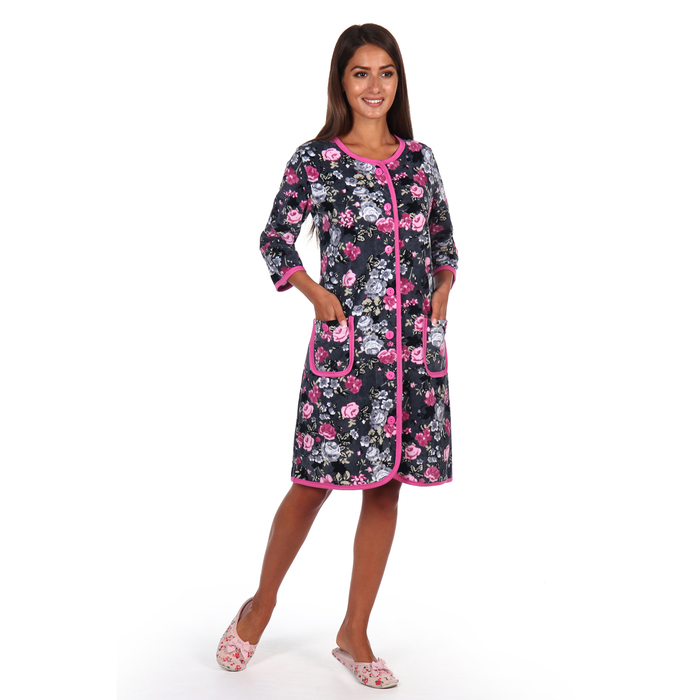 Халат женский на пуговицах Мэгги цвет серый с розочками, р-р 46