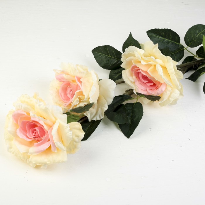 Цветы искусственные "Три пышных розы" 14*110 см, кремовый