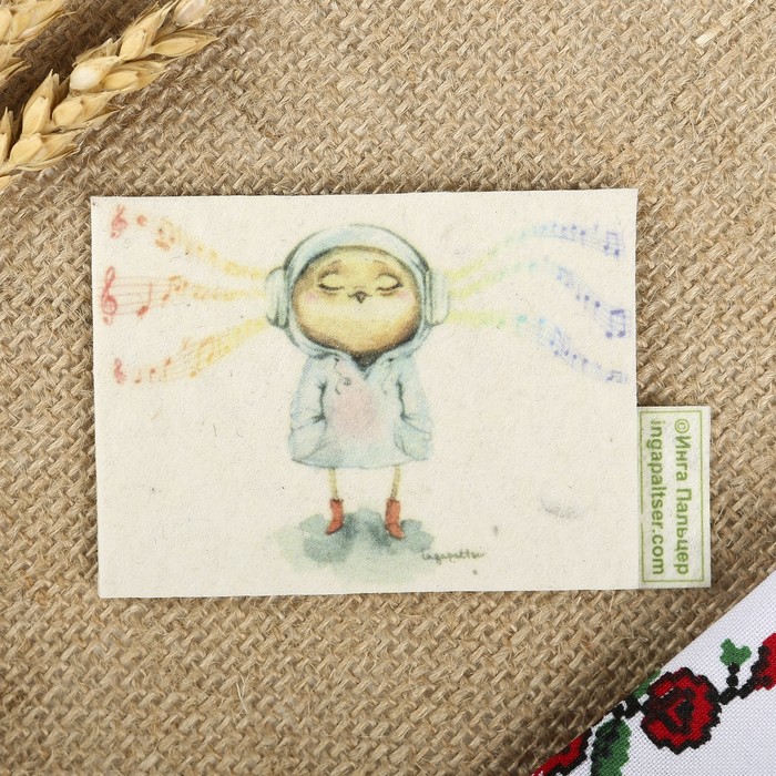 Магнит из войлока "Сова музыкальная" с авторскими рисунками Инги Пальцер