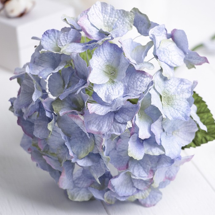 Искусственный цветок "Большая гортензия" сиреневая 45 см