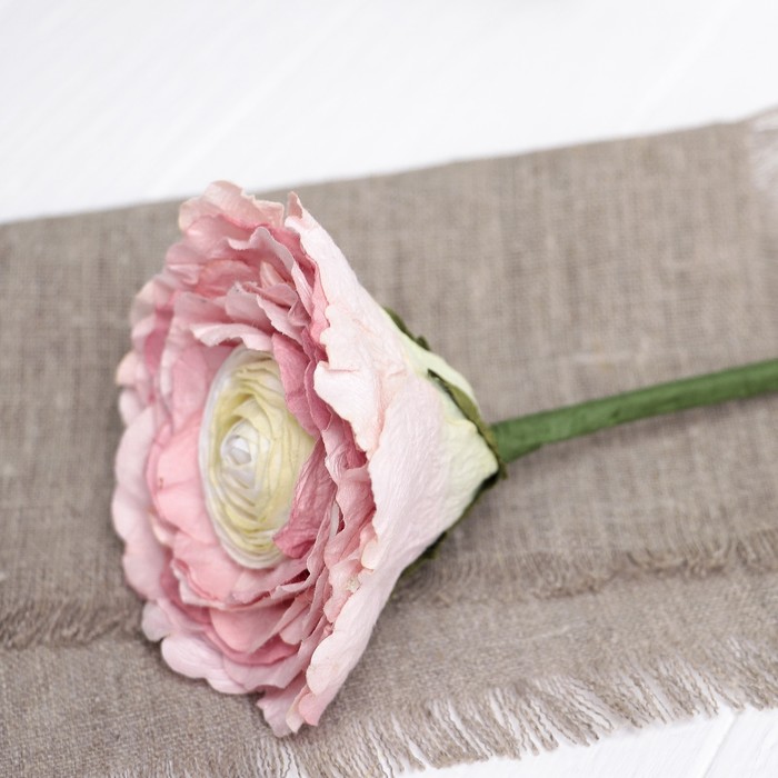 Искусственный цветок "Большой лютик" фламинго 45 см