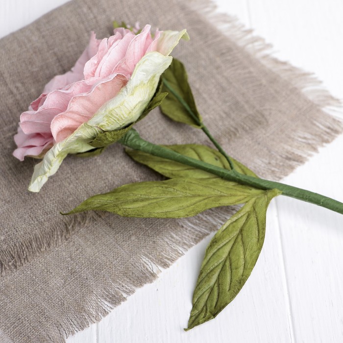 Искусственный цветок "Волшебная роза" 40 см