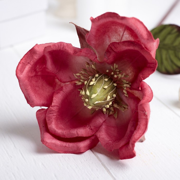 Искусственный цветок "Магнолия" красная 70 см