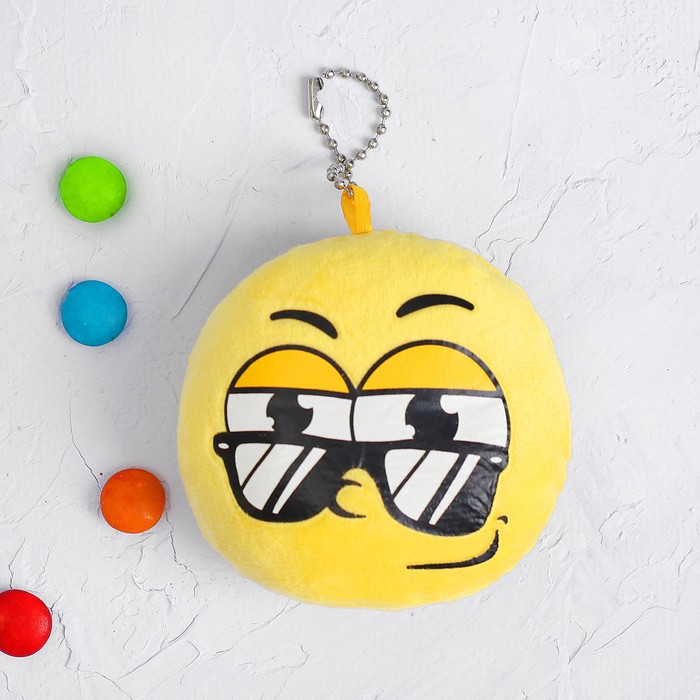 Мягкая игрушка-подвеска смайлик "Крутой", 9 см