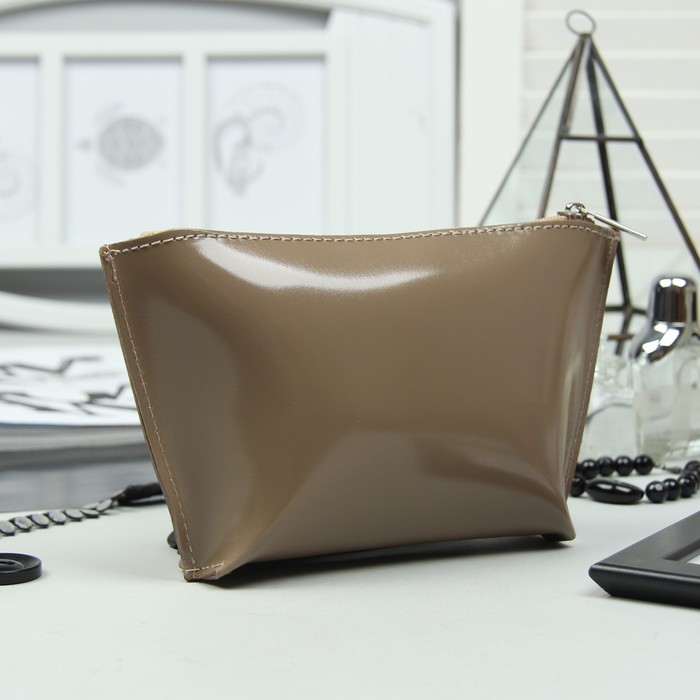 Косметичка простая, отдел на молнии, шик, капучино