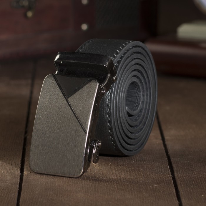 Ремень мужской, винт, пряжка автомат под тёмный металл, ширина - 3,5 см, цвет чёрный гладкий