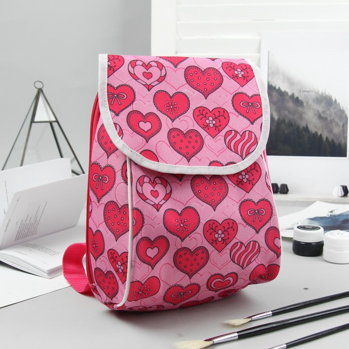 Рюкзак детский "Сердца", отдел на клапане, цвет розовый
