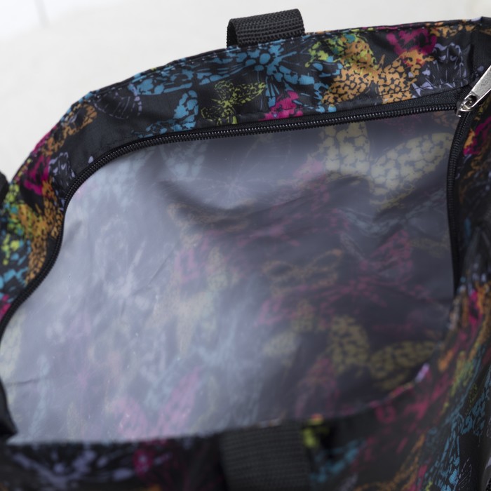 Сумка летняя с косметичкой "Бабочки", отдел на молнии, принт чёрный/цветной