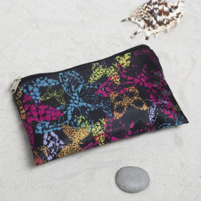 Сумка летняя с косметичкой "Бабочки", отдел на молнии, принт чёрный/цветной