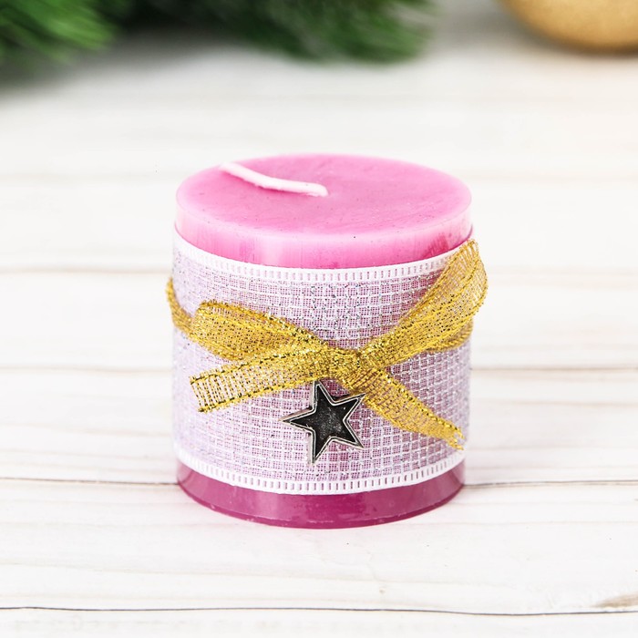 Свеча новогодняя с декором "Чудес в новом году"