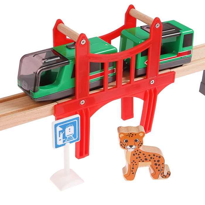 Железная дорога "Дорога со зверятами", поезд на батарейках