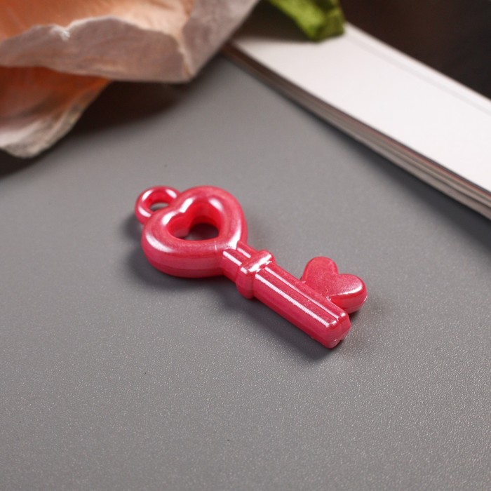 Декор для творчества пластик "Ключики цветной перламутр" 12 гр 3,2 см