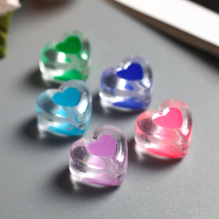 Набор бусин для творчества пластик "Цветное сердце внутри прозрачного" 15 гр 1,7х1,7 см