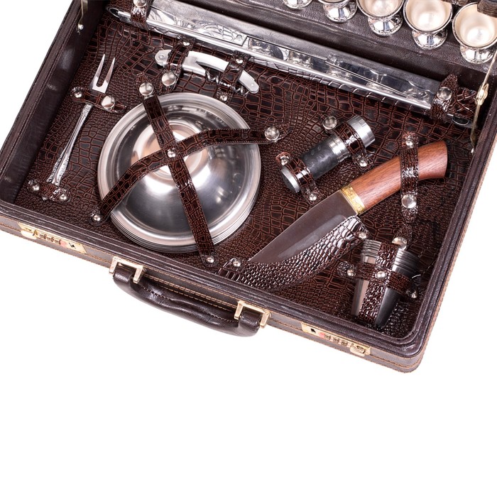 Набор подарочный «Дорожный» (на 6 персон)