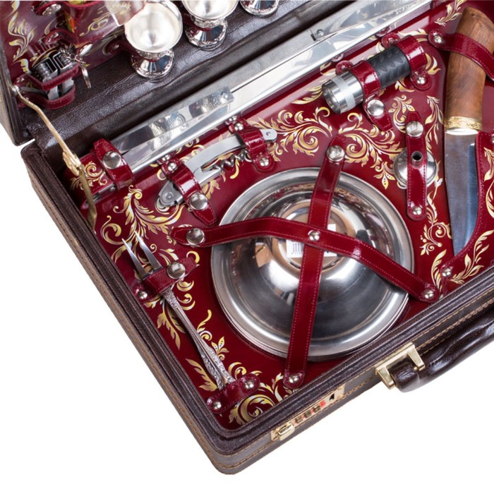 Набор подарочный «Дорожный» (на 6 персон)