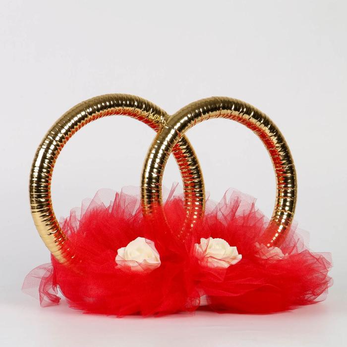 Кольца с фатином и латексным цветком, красный