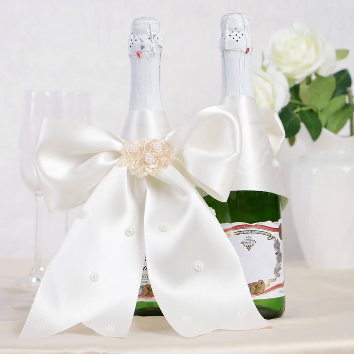 Украшение на шампанское "Маркиза", крем-капучино