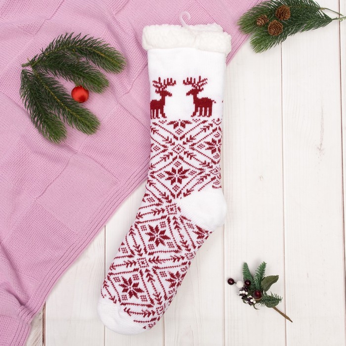 Носки высокие "Северные олени", цвет красный/белый
