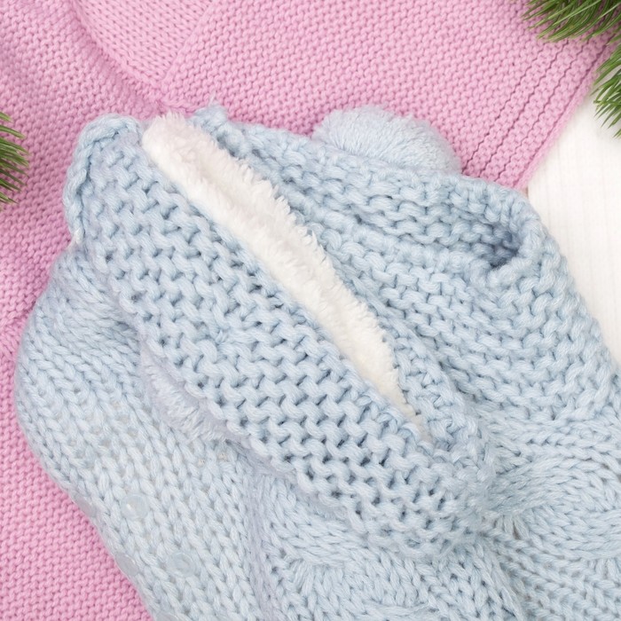 Носки-тапочки "Вязаные помпоны", цвет голубой