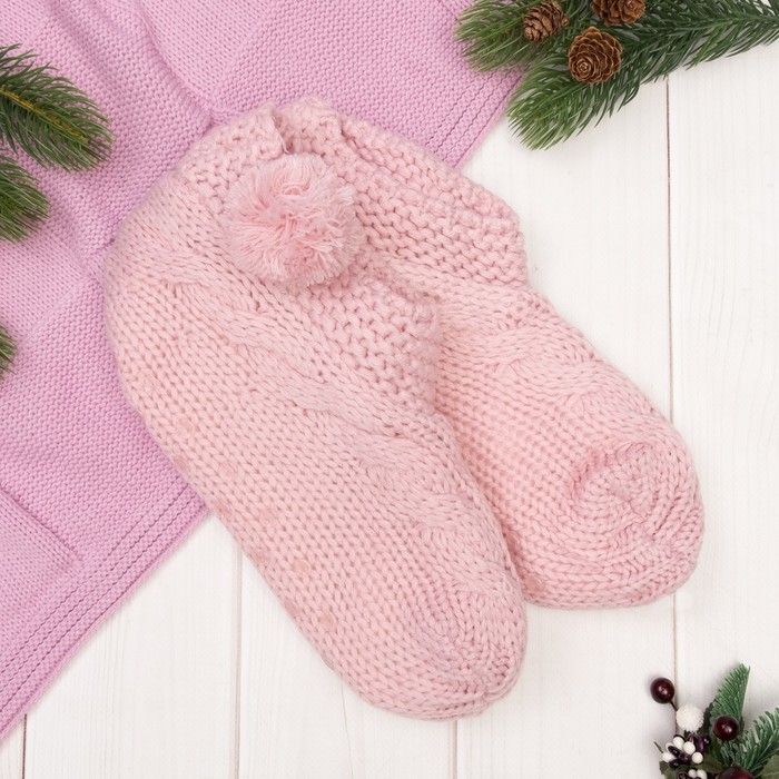 Носки-тапочки "Вязаные помпоны", цвет розовый