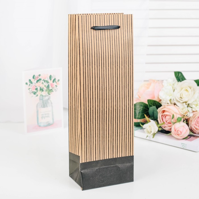 Пакет подарочный под бутылку, 12 х 8 х 35 см