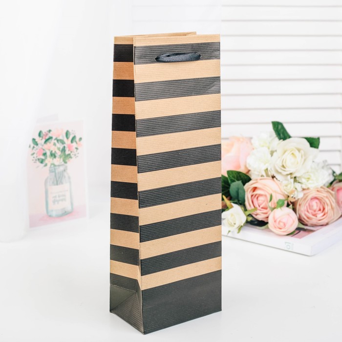 Пакет подарочный под бутылку, 12 х 8 х 35 см